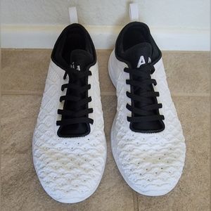 APL Women's Techloom Phantom